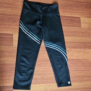 THREADS 4 THOUGHT Cropped Legging Side To Front Diagonal Stripes